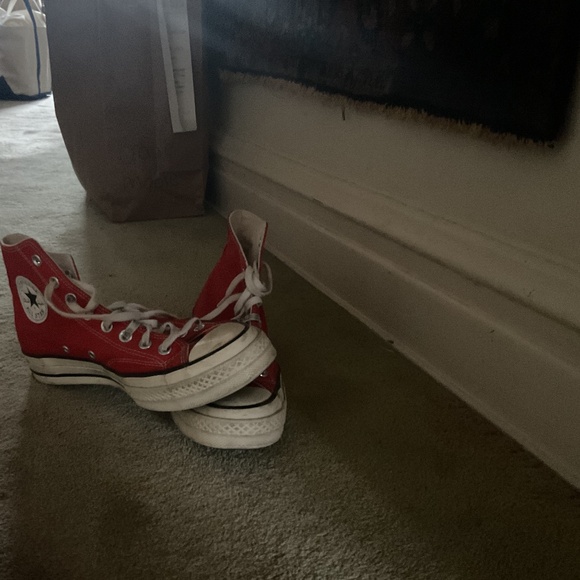 Convers - Picture 1 of 1